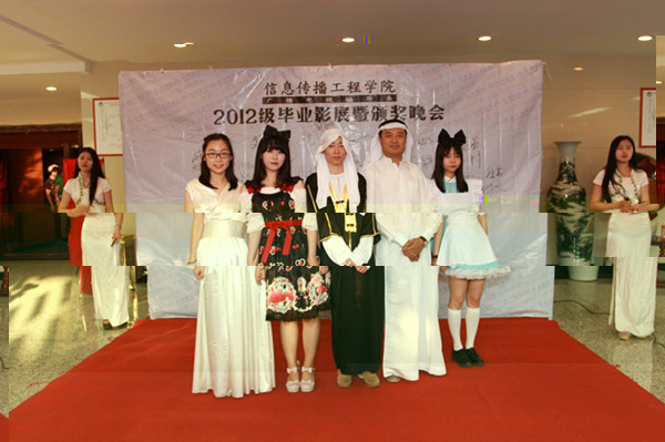 畢業影展5_副本.jpg 畢業影展5_副本.jpg